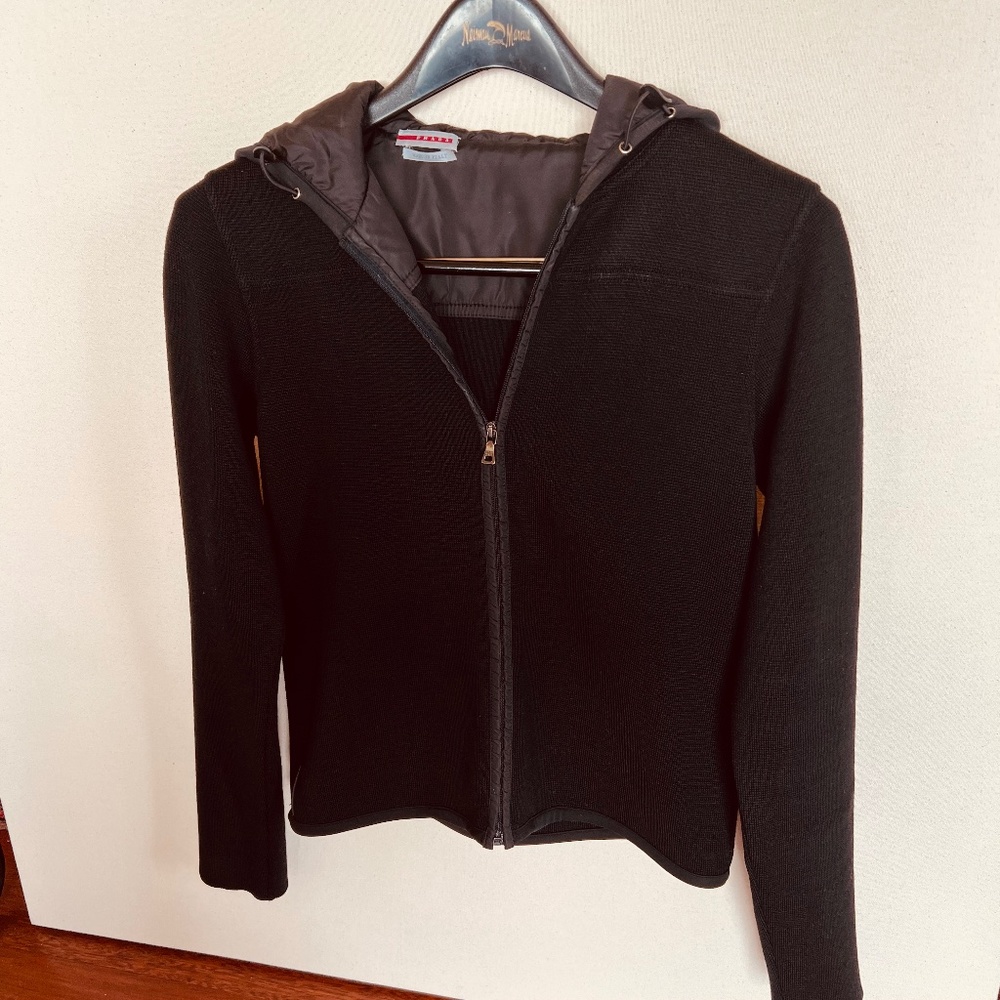 Chic Black PRADA Hoodie!